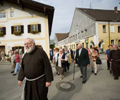 Gerd Ludwig // Marktl Beer Bread Pope gerd ludwig, marktl, germany, bavaria, pope, Pope Benedict XVI, reportage