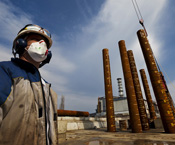 Gerd Ludwig // Chernobyl Cleanup: No End in Sight 2011, Chernobyl, Ukraine, Europe, reportage, Chernobyl Nuclear Power Plan, radiation, French Novarka Consortium, New Safe Confinement, sarcophagus, reactor, disaster