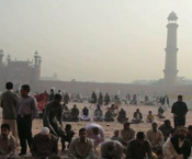 James Longley // Eid Prayer 2009, james longley, eid prayer, ramadan, pakistan, religion, religious, motion, islam, muslim